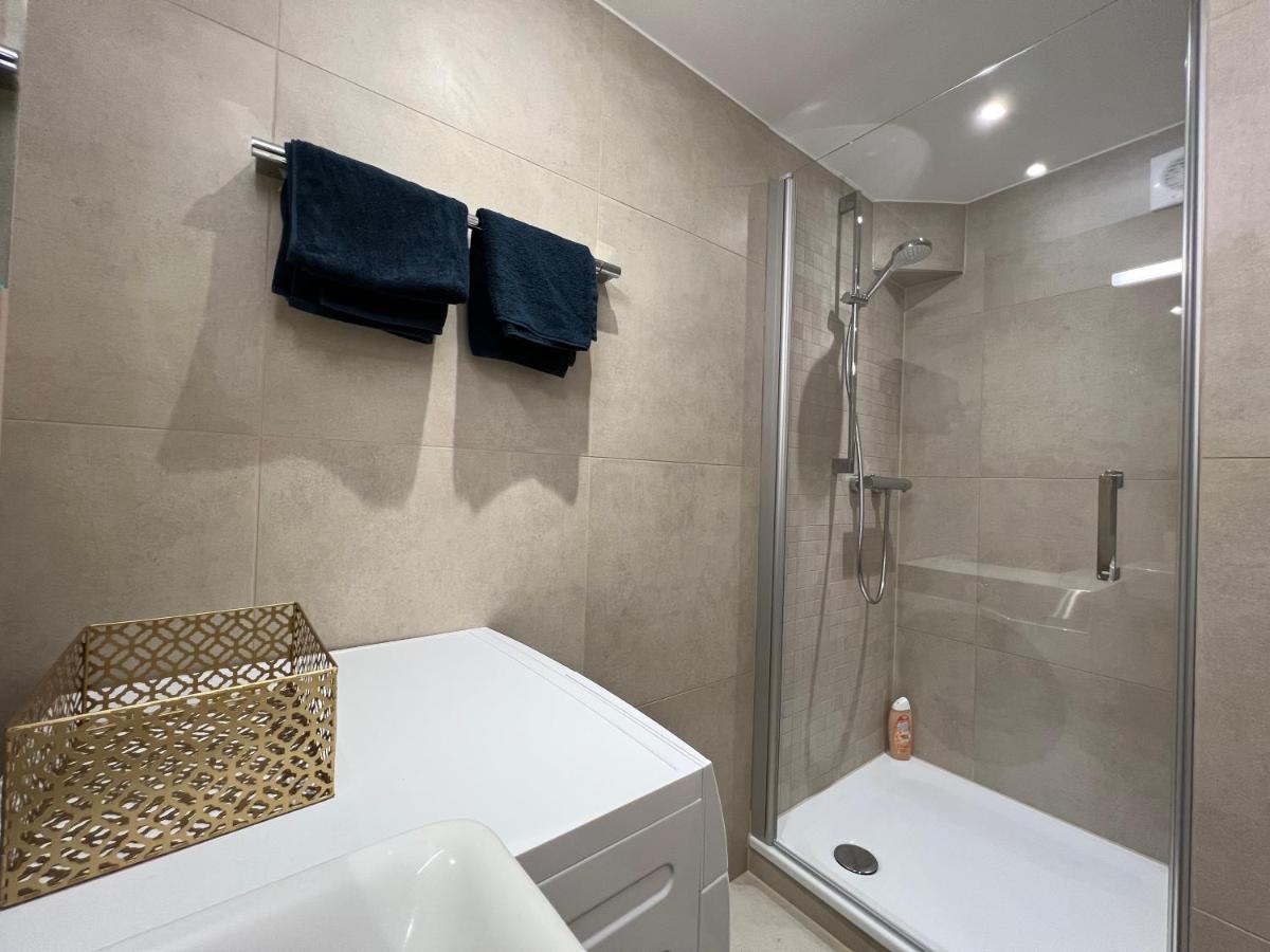 Moderne Wohnung Mit Pilatusblick 4 Pax Hergiswil Exterior photo